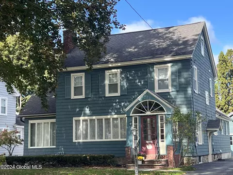 171 First Ave, Gloversville, NY 12078