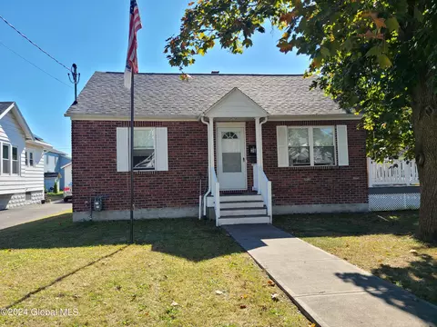 36 Elmhurst Ave, Albany, NY 12205