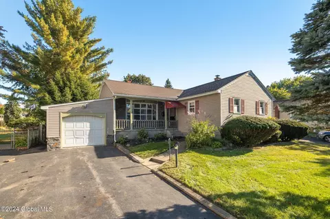 35 Park Ave, Albany, NY 12203