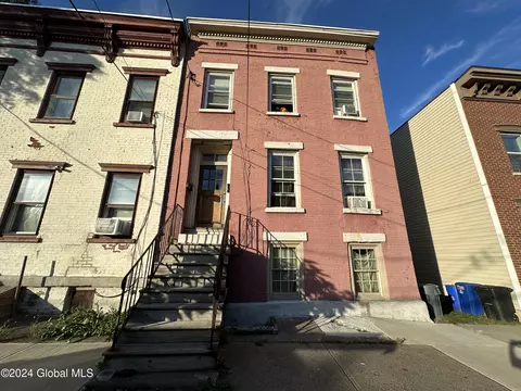 39 Catherine St, Albany, NY 12202