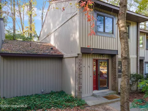 111 Knollwood Ter, Albany, NY 12203