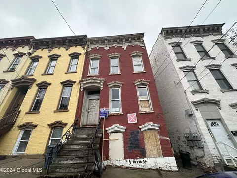 3 Myrtle Ave, Albany, NY 12202