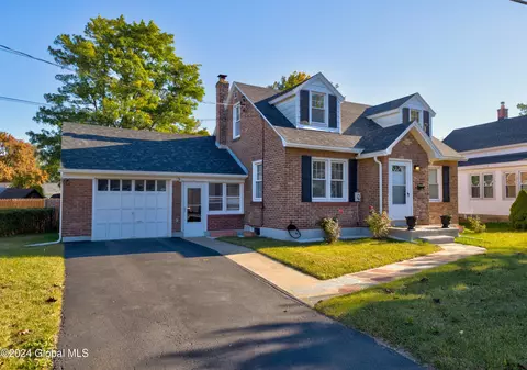 2260 Greenpoint Ave, Schenectady, NY 12303