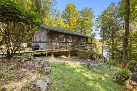 24 Lake Nebo Rd, Fort Ann, NY 12827