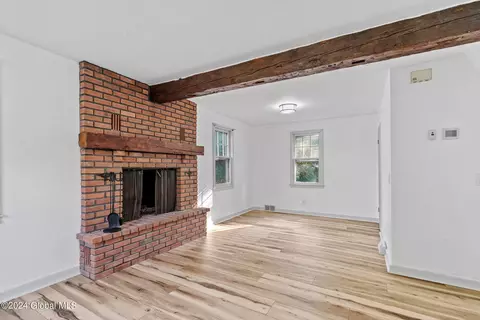 25 Edmel Rd, Glenville, NY 12302 photo 8