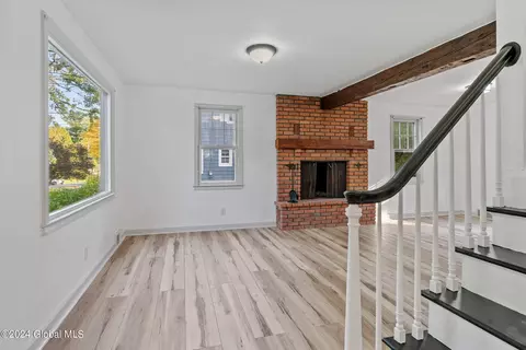 25 Edmel Rd, Glenville, NY 12302 photo 6