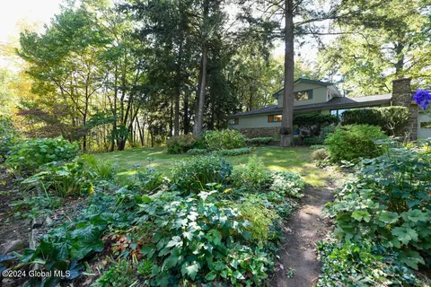 51 Westphal Dr, Delmar, NY 12054 photo 10