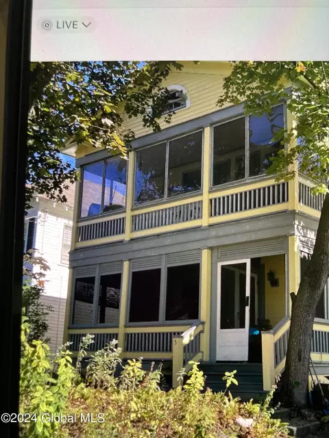 5 Sunset Ave, Albany, NY 12203