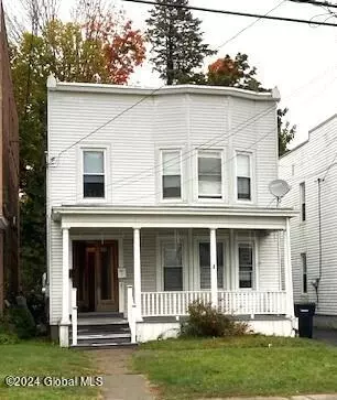 523 Pawling Ave, Troy, NY 12180