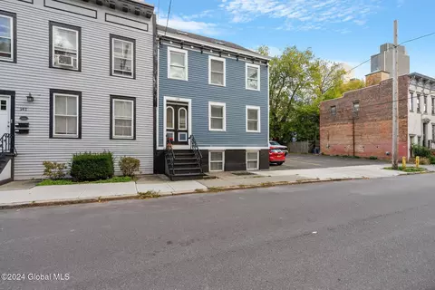139 Jefferson St, Albany, NY 12210