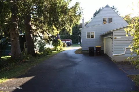16 Edmel Rd, Glenville, NY 12302 photo 43