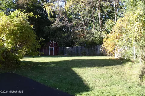 16 Edmel Rd, Glenville, NY 12302 photo 44