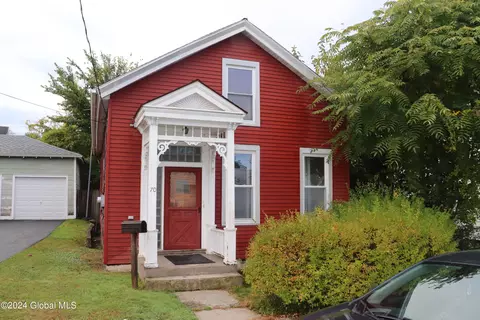 70 Jackson Ave, Cohoes, NY 12047