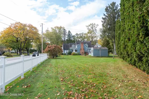 900 Riverside Ave, Glenville, NY 12302 photo 46