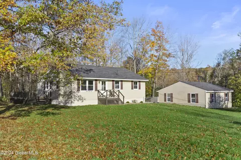 205 Schoonmaker Rd, Delanson, NY 12053