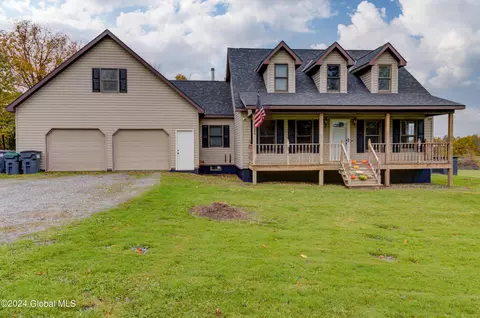 224 Hyney Hill Rd, Fultonville, NY 12072