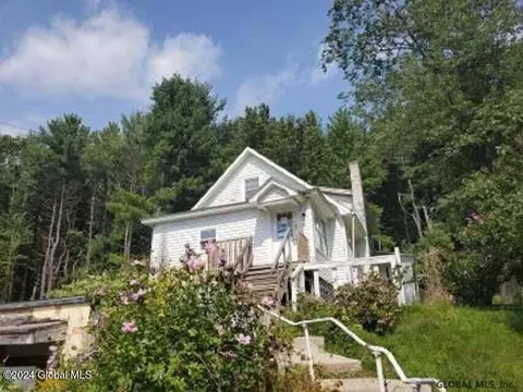 524 Morey Park Hill Rd, Nassau, NY 12123