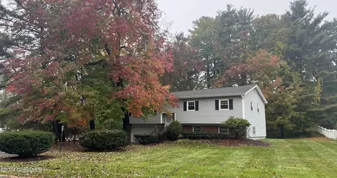 79 Van Wie Ter, Albany, NY 12203