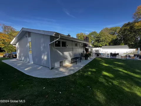 14 Werner Ave, Delmar, NY 12054 photo 8