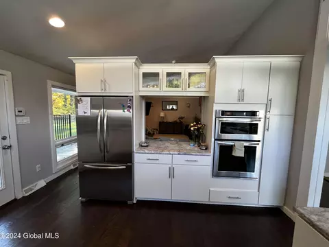 14 Werner Ave, Delmar, NY 12054 photo 20