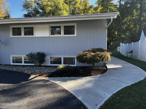 14 Werner Ave, Delmar, NY 12054 photo 7