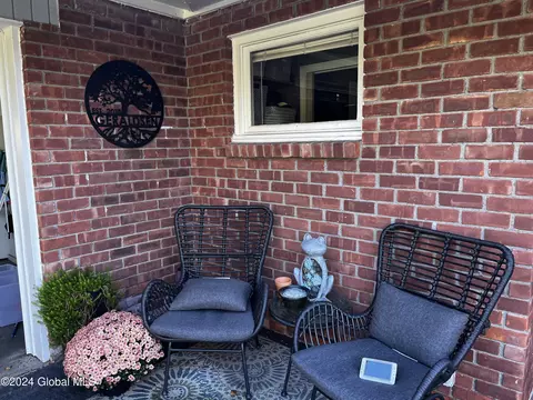 14 Werner Ave, Delmar, NY 12054 photo 4