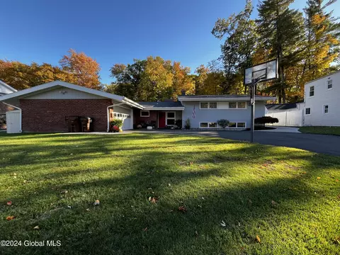 14 Werner Ave, Delmar, NY 12054 photo 5