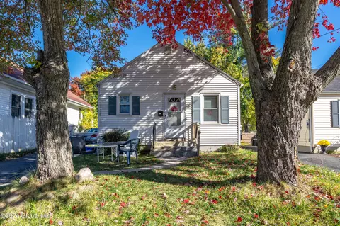 19 Garden Ave, Albany, NY 12203