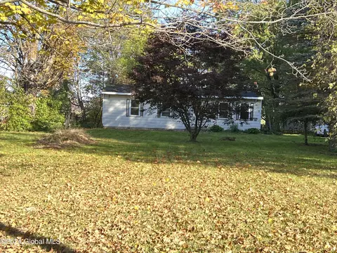 115 Lowber Rd, Greenwich, NY 12834