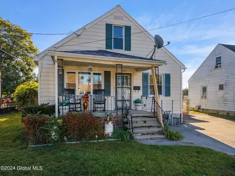 1321 Trinity Ave, Schenectady, NY 12306 photo 1