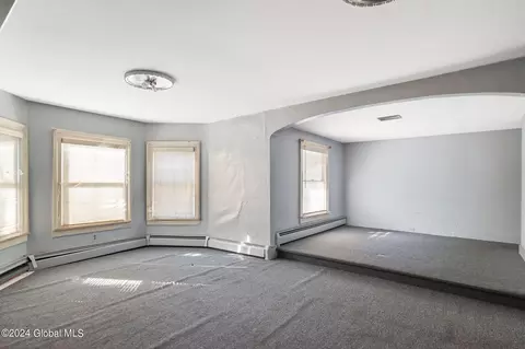 483 W Main St, Cobleskill, NY 12043 photo 6