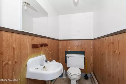 483 W Main St, Cobleskill, NY 12043 photo 12