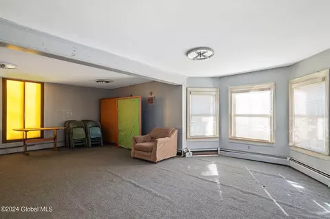 483 W Main St, Cobleskill, NY 12043 photo 7