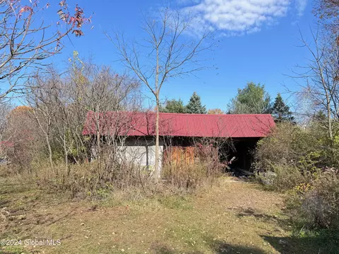 83 Rexleigh Rd, Cambridge, NY 12816 photo 3
