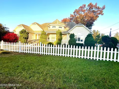 Other - 2138 Greenpoint Ave, Schenectady, NY 12303 photo 2 of 30