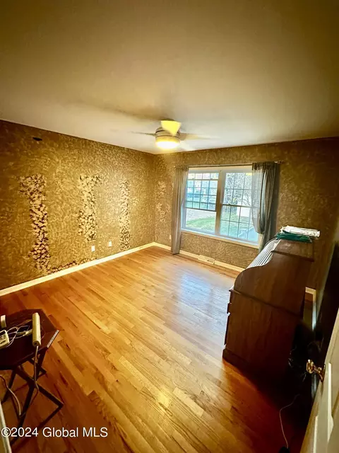 Other - 2138 Greenpoint Ave, Schenectady, NY 12303 photo 11 of 30