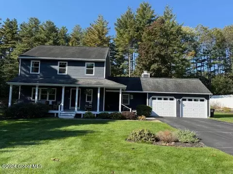 7 Timmons Ln, Queensbury, NY 12804