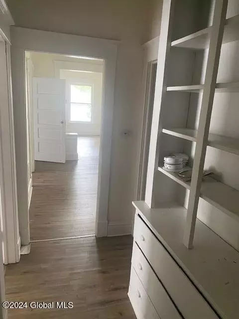 127-129 Elder St, Schenectady, NY 12304 photo 6