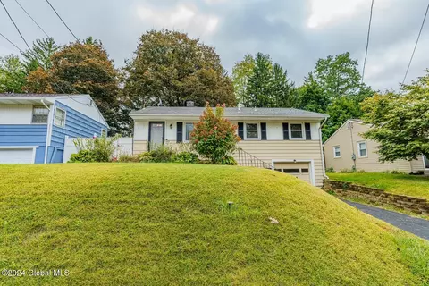 63 Orlando Ave, Albany, NY 12203