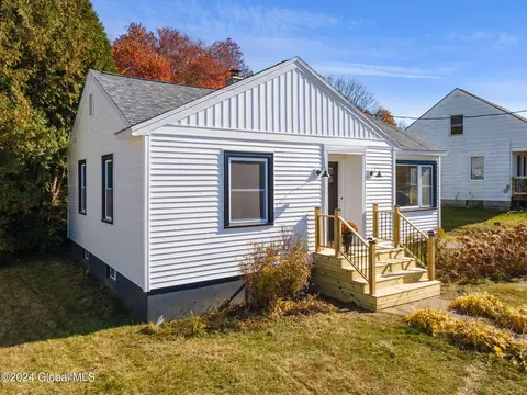 21 Heath St, Corinth, NY 12822 photo 3