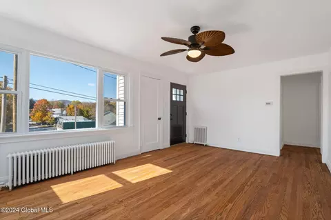21 Heath St, Corinth, NY 12822 photo 5
