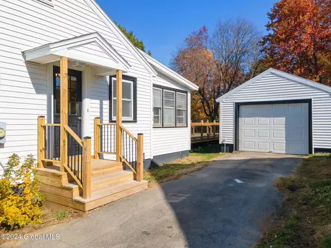 21 Heath St, Corinth, NY 12822 photo 23