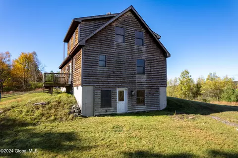 Exterior - 111 Chester Dawn Way, Salem, NY 12865 photo 5 of 8