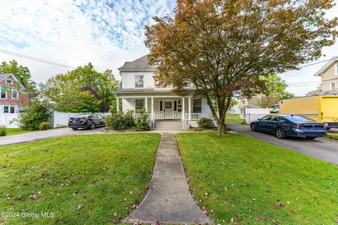 69 Grant St, Cohoes, NY 12047