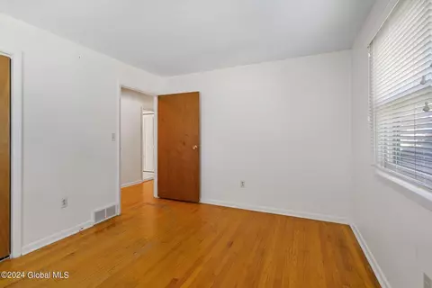 Bedroom - 34 Tieman Rd, Glenville, NY 12302 photo 8 of 11