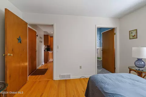 Bedroom - 34 Tieman Rd, Glenville, NY 12302 photo 2 of 11