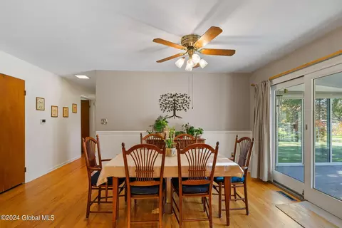 Dining - 34 Tieman Rd, Glenville, NY 12302 photo 3 of 3
