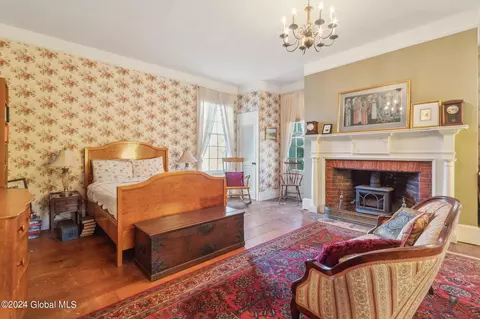 Bedroom - 1361 Clauverwie Rd, Middleburgh, NY 12122 photo 2 of 4