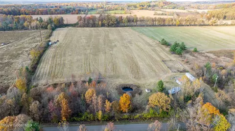 205 Duer Rd, Fort Edward, NY 12828