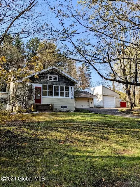 4114 Rockwell St, Hadley, NY 12835